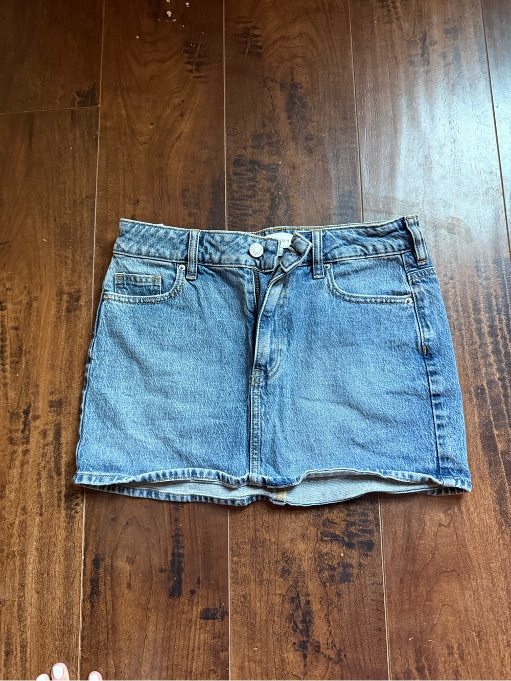 PacSun Light Wash Denim Skirt with Contrast Stitching